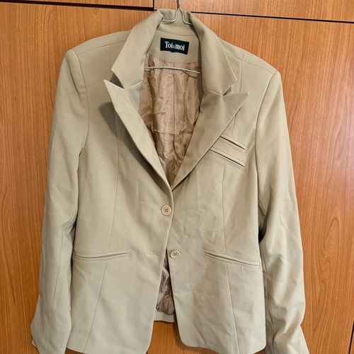 Toi&Moi beige jacket like new