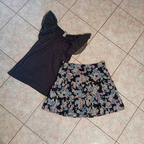 Set floral skirt Ann Taylor size 6/S-M and H&M top S like new