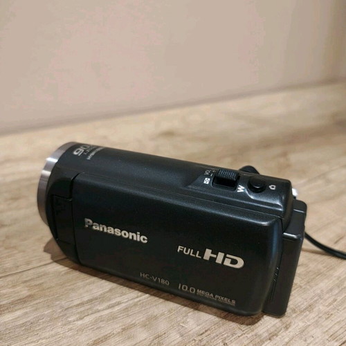 Panasonic HC-V180 Camera like new