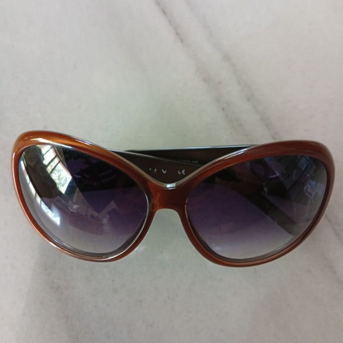 Envy women's sunglasses like new, oversized oval brown frame