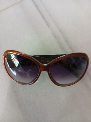 Envy women's sunglasses like new, oversized oval brown frame