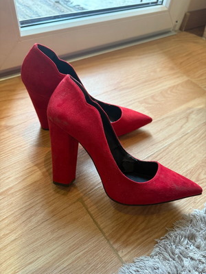 Estil pumps new unworn, red size 39