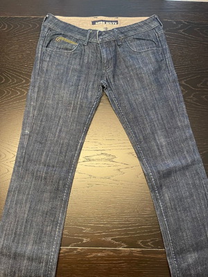 Γυναικεία τζιν Levis, Miss Sixty, Morgan, BSB μεταχειρισμένα, μέγεθος Medium