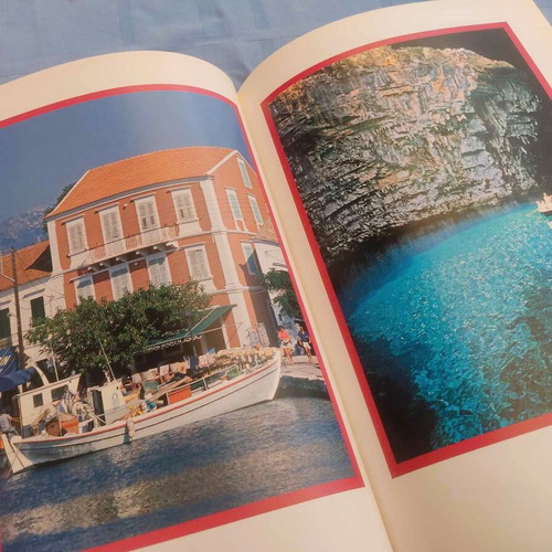 Why I Love Greece book like new, English edition