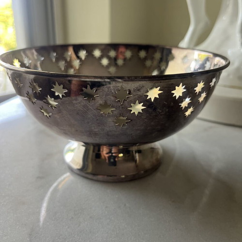 Vintage metal bowl, hard to find