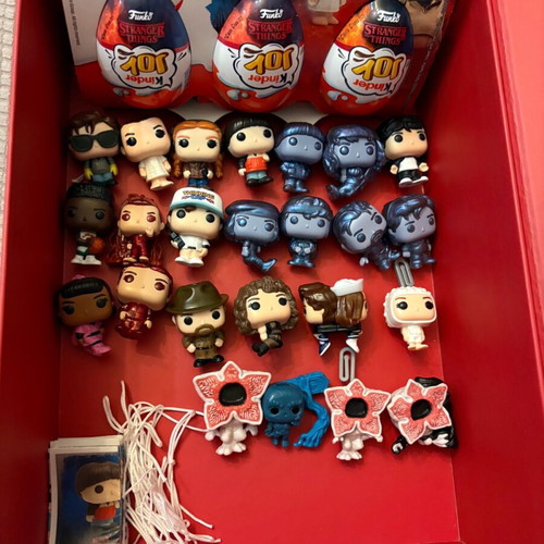 Stranger Things Funko Pop φιγούρες Kinder Joy καινούργιες με αξεσουάρ