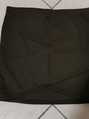 Mini skirt khaki like new, size XL