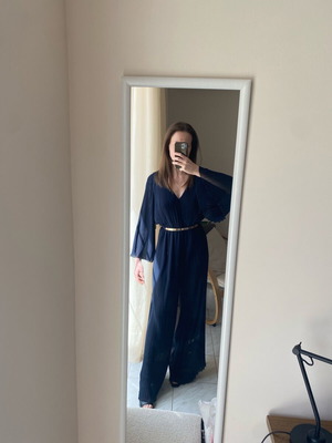 Zara гащеризон в тъмносиньо нов, размер XS