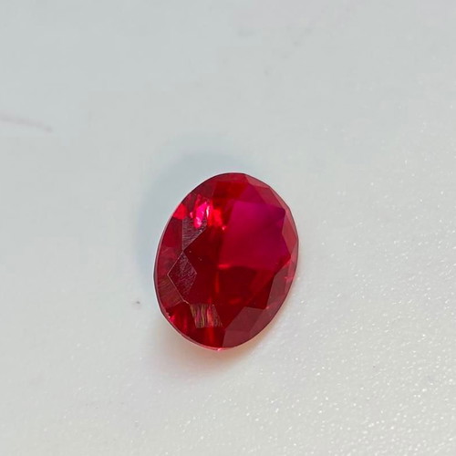Lab-grown ruby Oval Cut 10mm like new