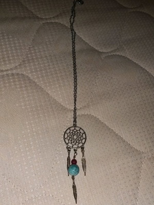 Necklace with dreamcatcher