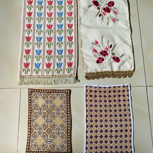 Small doilies used handmade embroidery set of 4 pieces