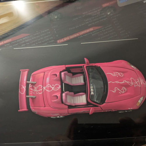 Jada Toys Suki's Honda S2000 Pink collectible model like new