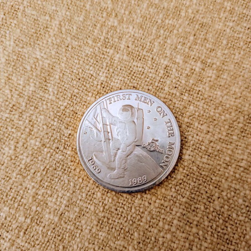 Collectible 5 dollar coin new for moon landing anniversary