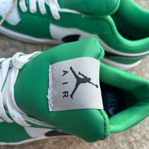 Nike Air Jordan 1 Low Pine Green new sneakers size 43-44.5