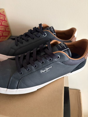 Pepe Jeans men's shoes size 46, blue