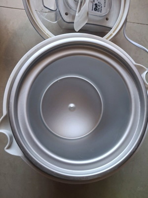 SilverCrest ice cream maker like new