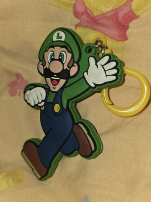 Luigi Super Mario keychain like new