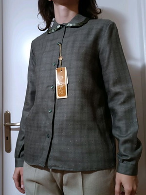 Vintage wool shirt new, size M, khaki green