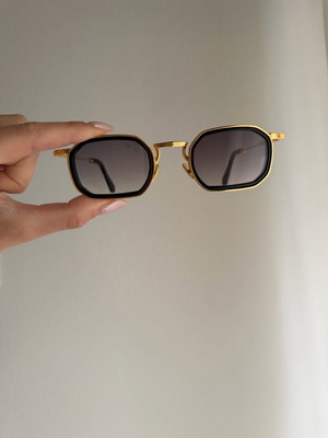John Dalia Samuel Black Gold sunglasses new, black and gold