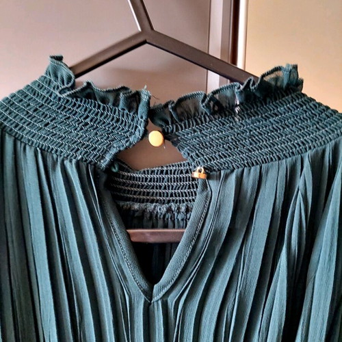 Zara emerald green dress new with stand collar and long sleeve