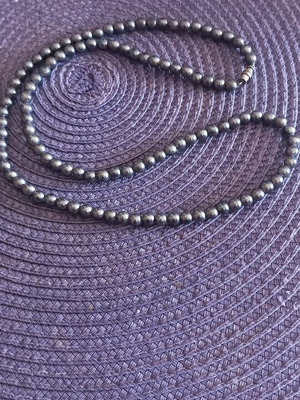 Necklace with black pearl