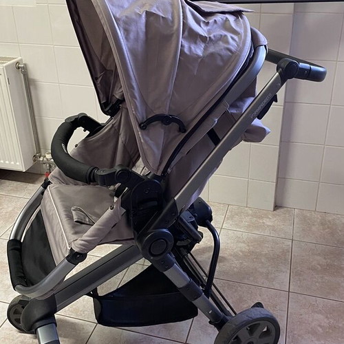 Foppapedretti stroller 3 in 1 like new with car seat and port-bebe
