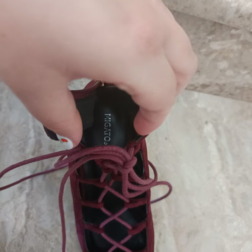 Migato burgundy lace-up pumps size 38 used, 6 cm heel