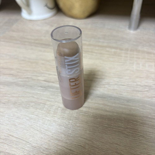 Maybelline Lifter Stick contour number 45 like new
