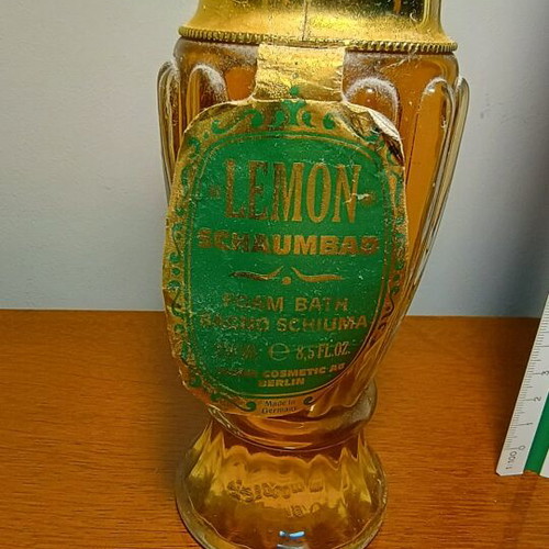 Vintage amphora with bath foam from the 80s new, made in Germany