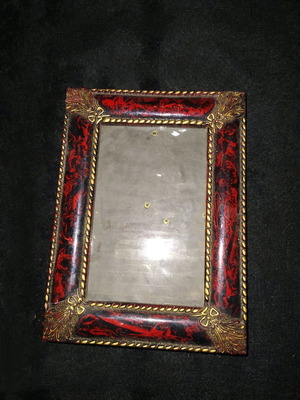 Κορνίζα vintage για φωτογραφίες