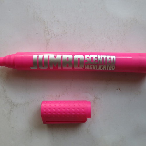 Jumbo Scented Highlighter fuchsia like new