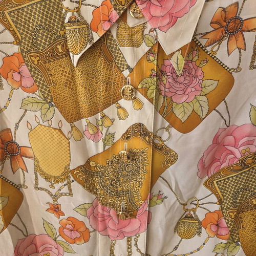 Vintage Exit Shops 100% Silk Blouse like new, colorful baroque print