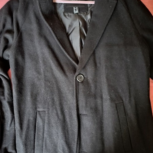 Coat Forever 21 black size M like new