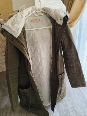 Khaki parka jacket used, size large