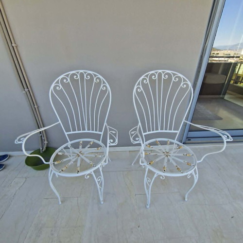 Wrought Iron Outdoor Set used, 4 chairs, 1 armchair, glass table