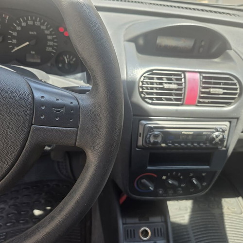 Opel Corsa 2001 like new, manual, petrol, blue