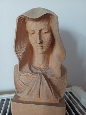Handmade Woodcarving Virgin Mary Like New