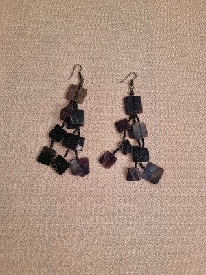Earrings like new, black