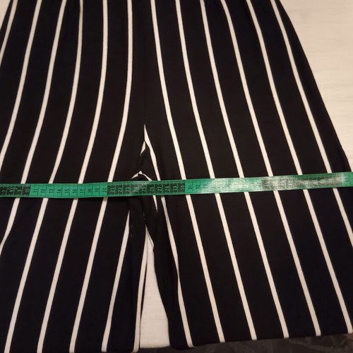 Bershka one-piece jumpsuit like new, black and white, size M