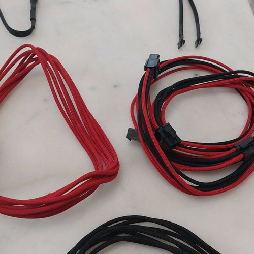 Sleeved computer power supply cables for graphics card SATA like new