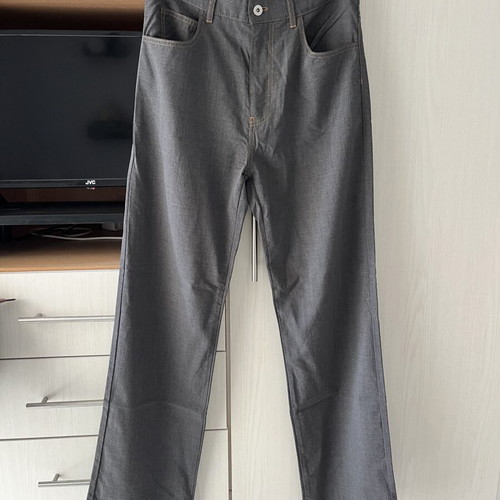 Miu Miu straight pants like new, 100% virgin wool, grey