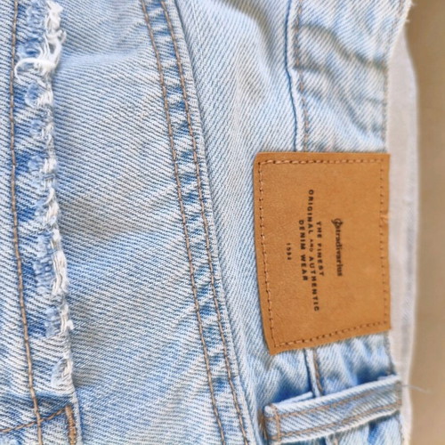 Stradivarius denim shorts like new, size 40