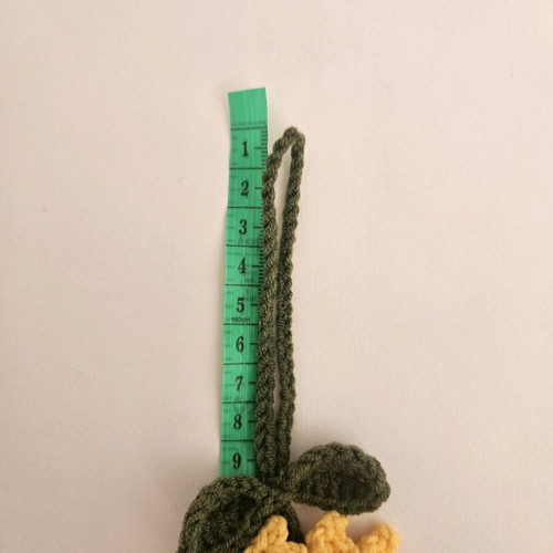 Handmade crochet sunflower wall hanging like new