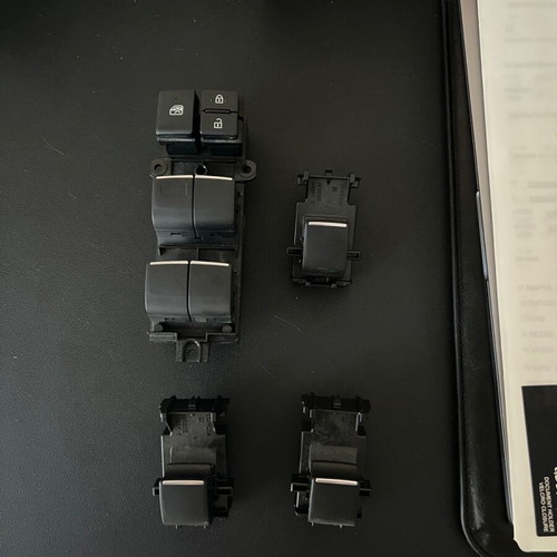 RAV4 XA50 window switches like new