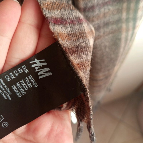 Women's soft scarf H&M like new, unworn