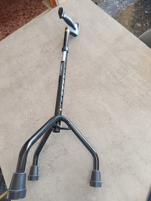 Tripod Cane new