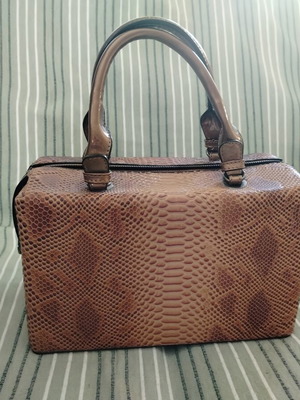 Handbag like new beige and brown