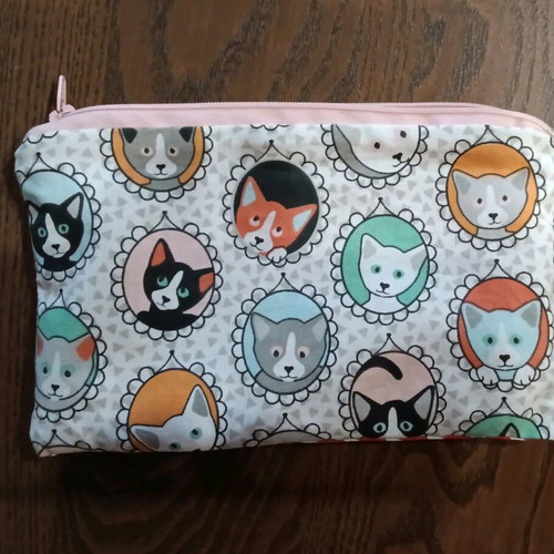 Handmade Vintage Cats Cosmetic Bag like new, 20 x 13 cm
