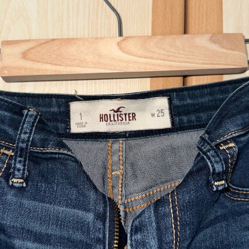 Τζιν Hollister ψηλομέσο, σαν καινούργιο, μέγεθος S 36 8, μπλε