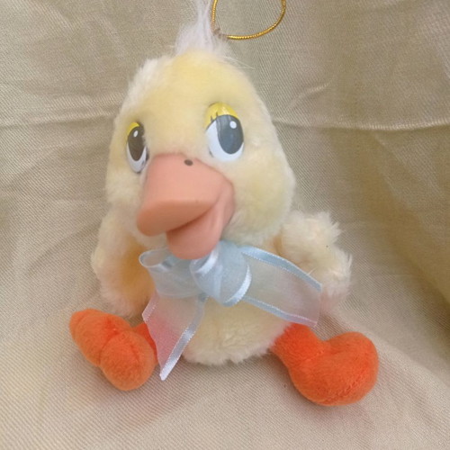 Plush duck with hard beak 15cm, washed